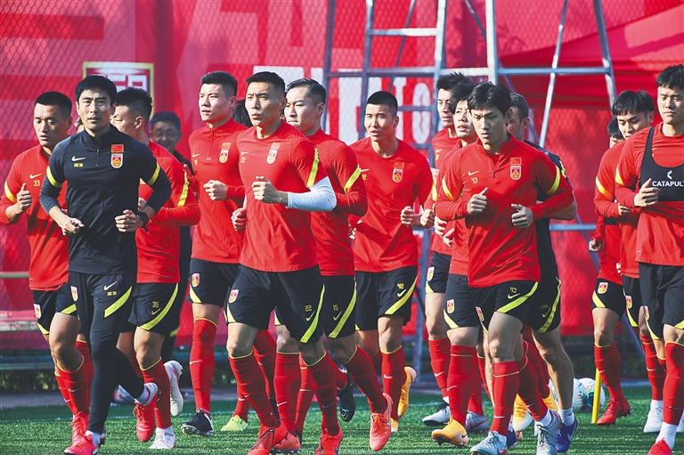 欧冠精彩进球回顾：梅西助攻集锦,（欧冠经典进球盘点：梅西助攻高光时刻）