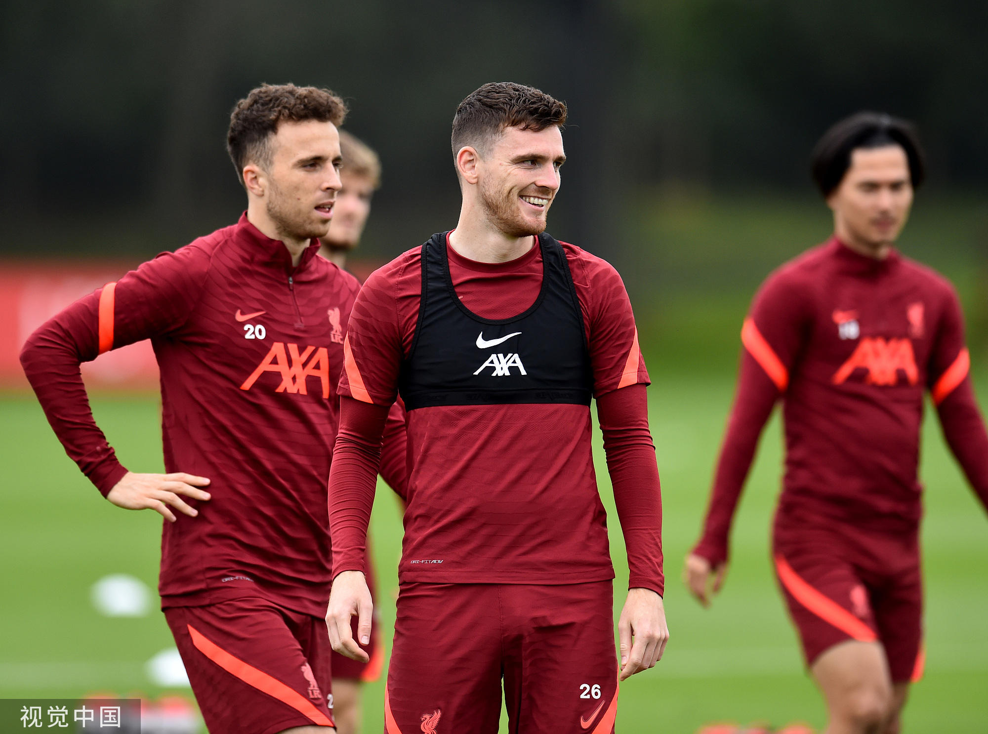 NBA：马刺新秀文班亚马闪耀 全场送出六盖帽（NBA：马刺状元文班亚马爆发 单场送出6记大帽）