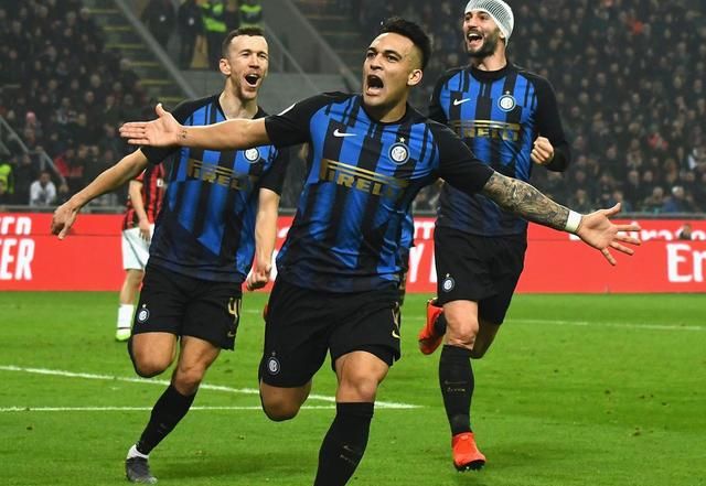 西甲联盟反驳皇马，指责其对最高法院的判决进行有偏见的解读（西甲联盟回击皇马，批其偏颇解读最高法院裁决）