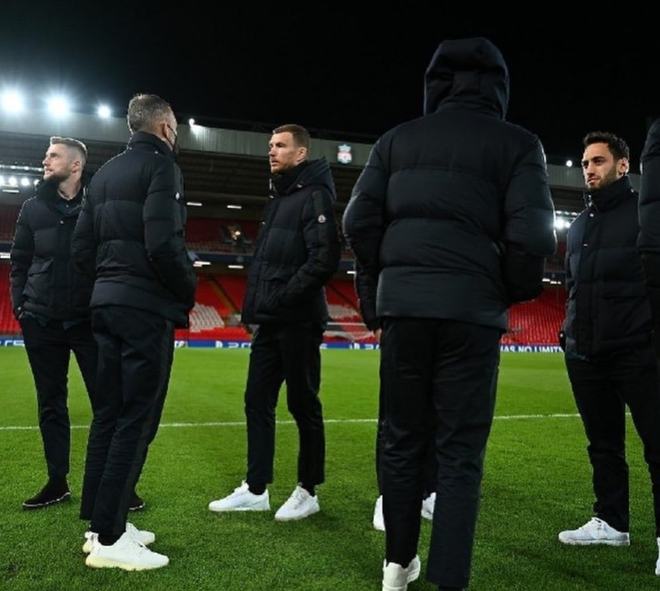 生涯进球破400：姆巴佩vs乌克兰个人集锦（姆巴佩对乌克兰个人集锦：生涯进球突破400球）