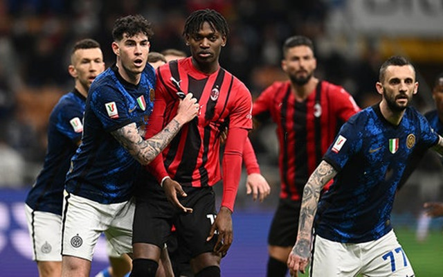 英媒：前曼联天才莫里森加入PFA夏训营，保持状态寻找新下家（英媒：前曼联天才莫里森参加PFA夏训营，为保持状态寻新东家）